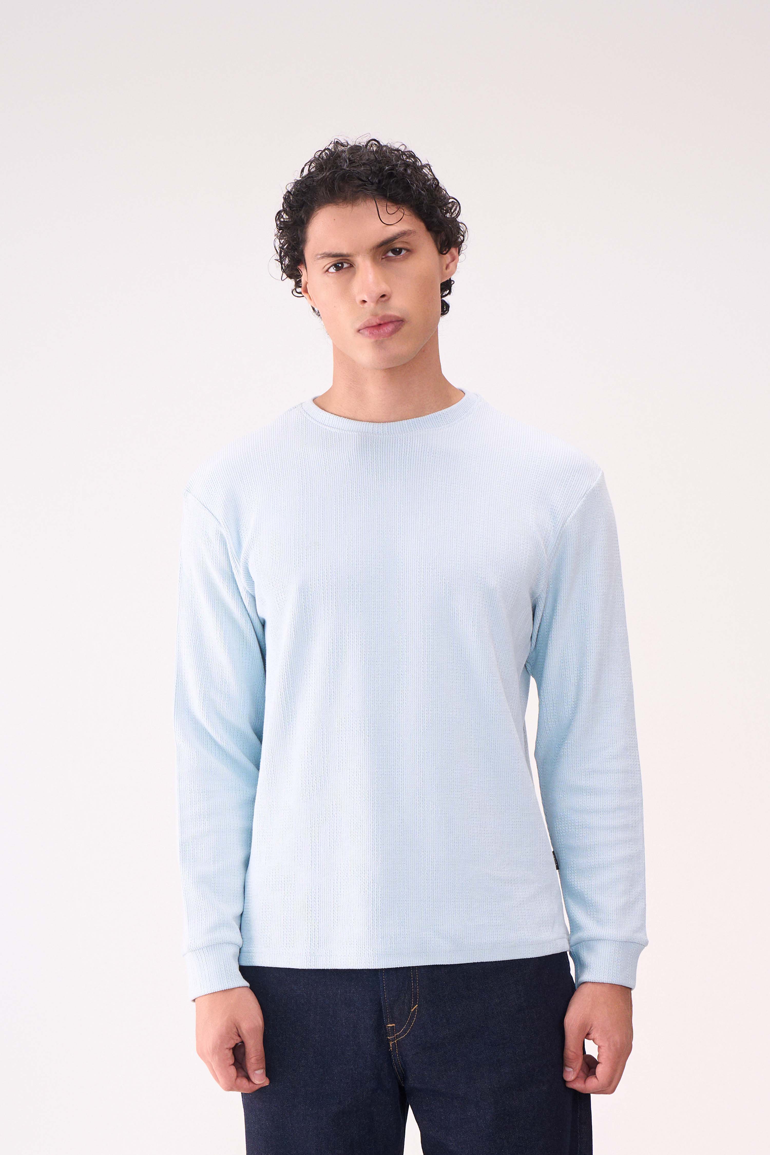 KNITTED LONG SLEEVES LIGHT BLUE