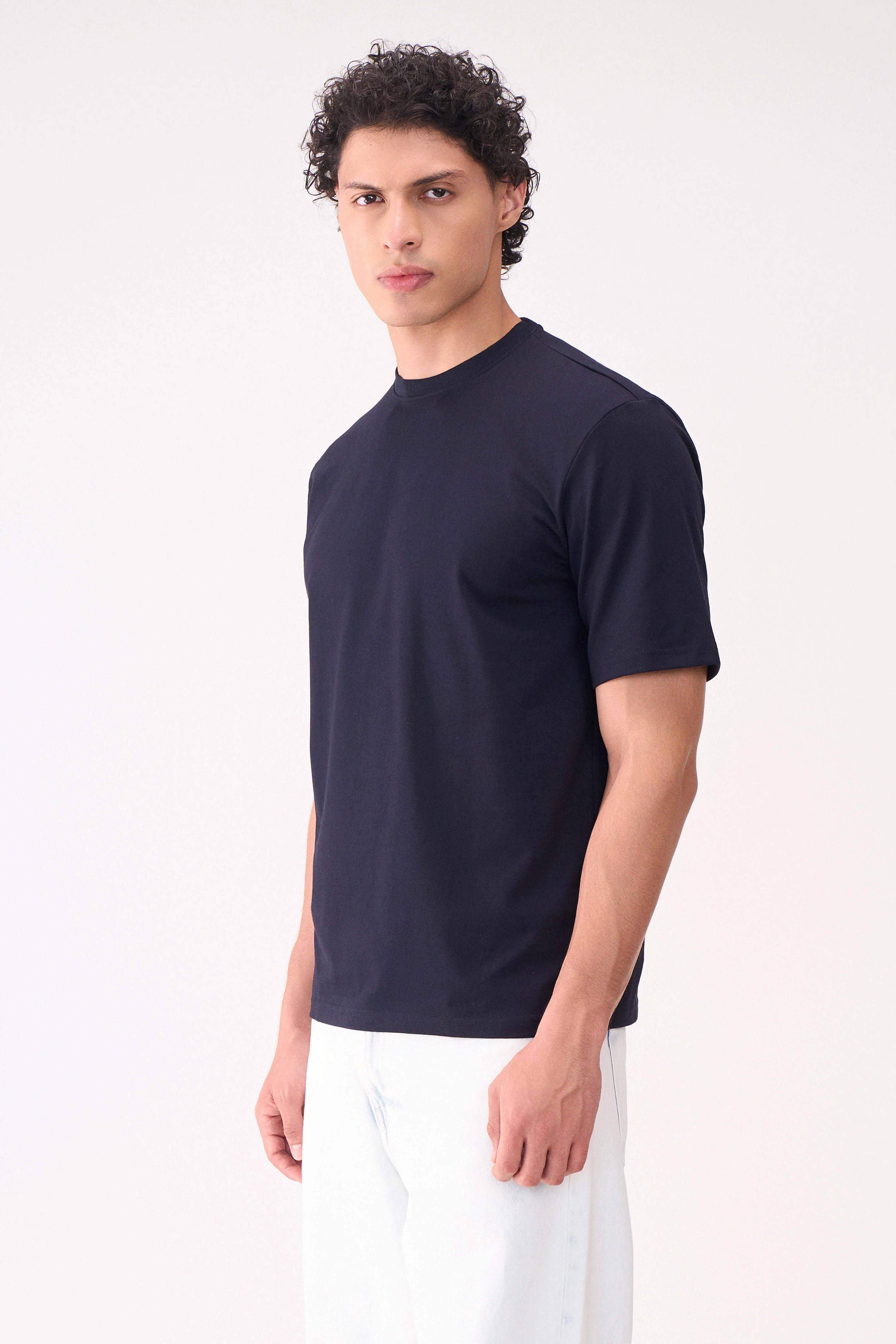 BASIC NAVY RELAXED FIT TSHIRT