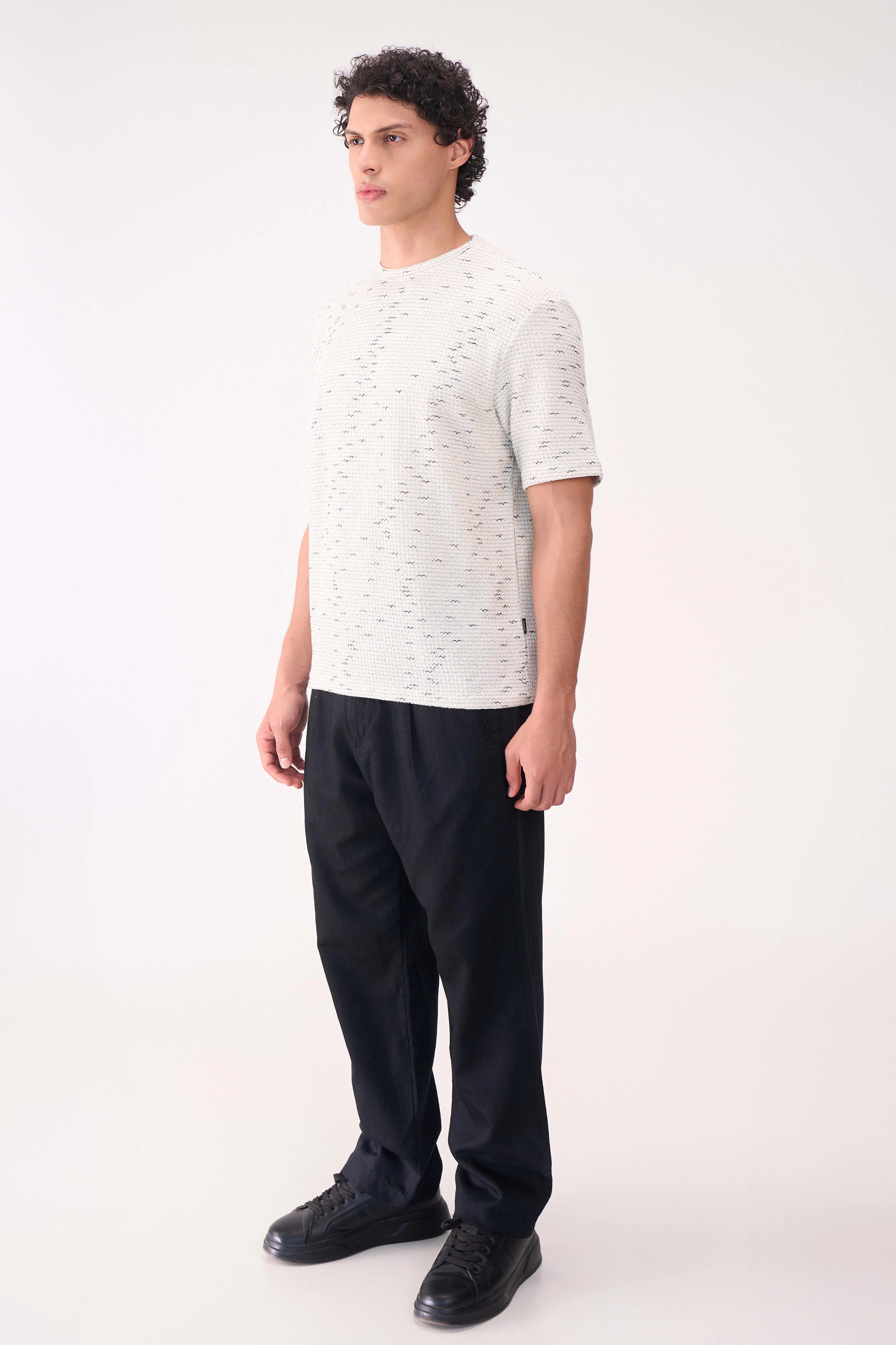 TEXTURED RELAXED FIT WHITE TSHIRT