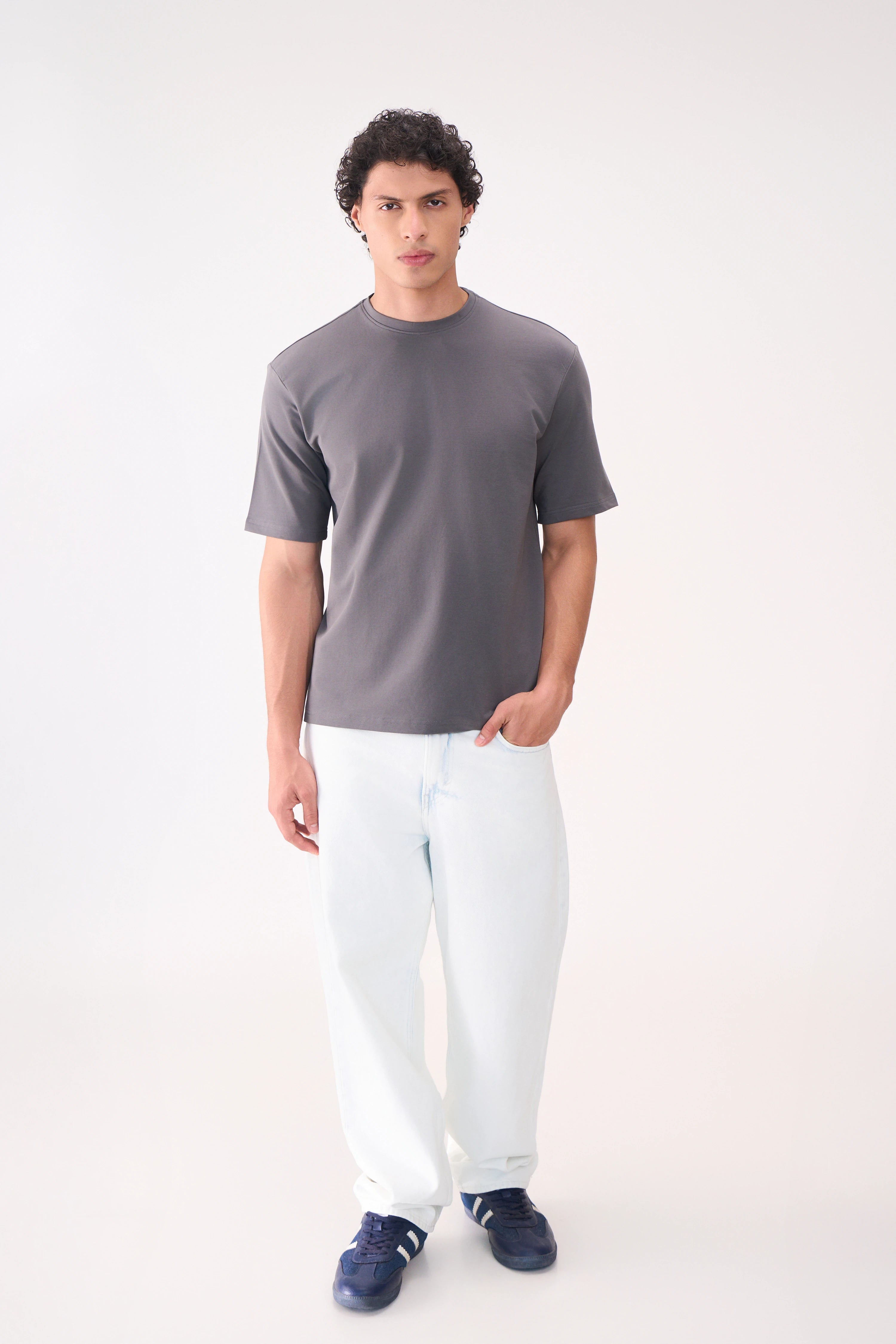 BASIC GREY RELAXED FIT TSHIRT