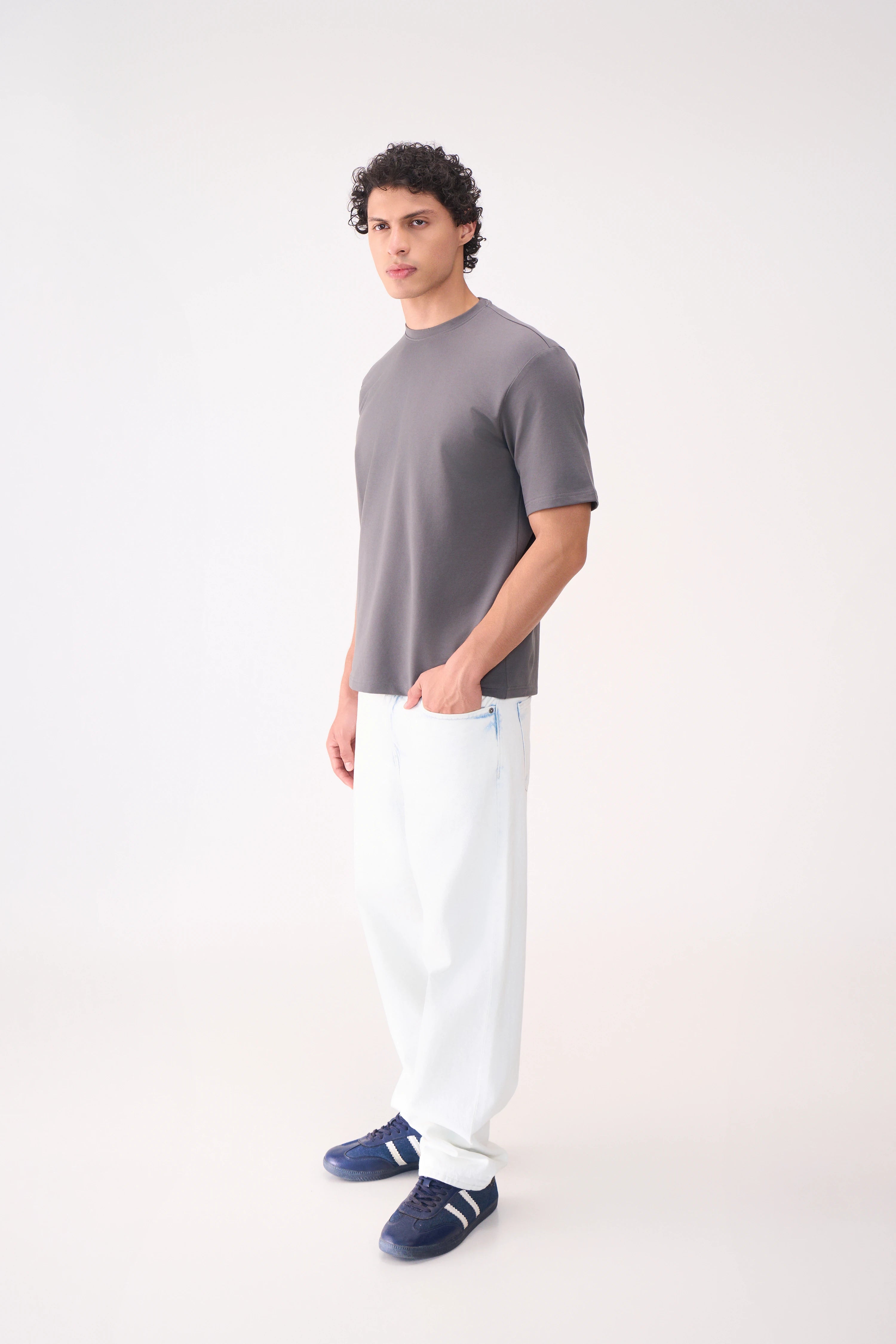 BASIC GREY RELAXED FIT TSHIRT