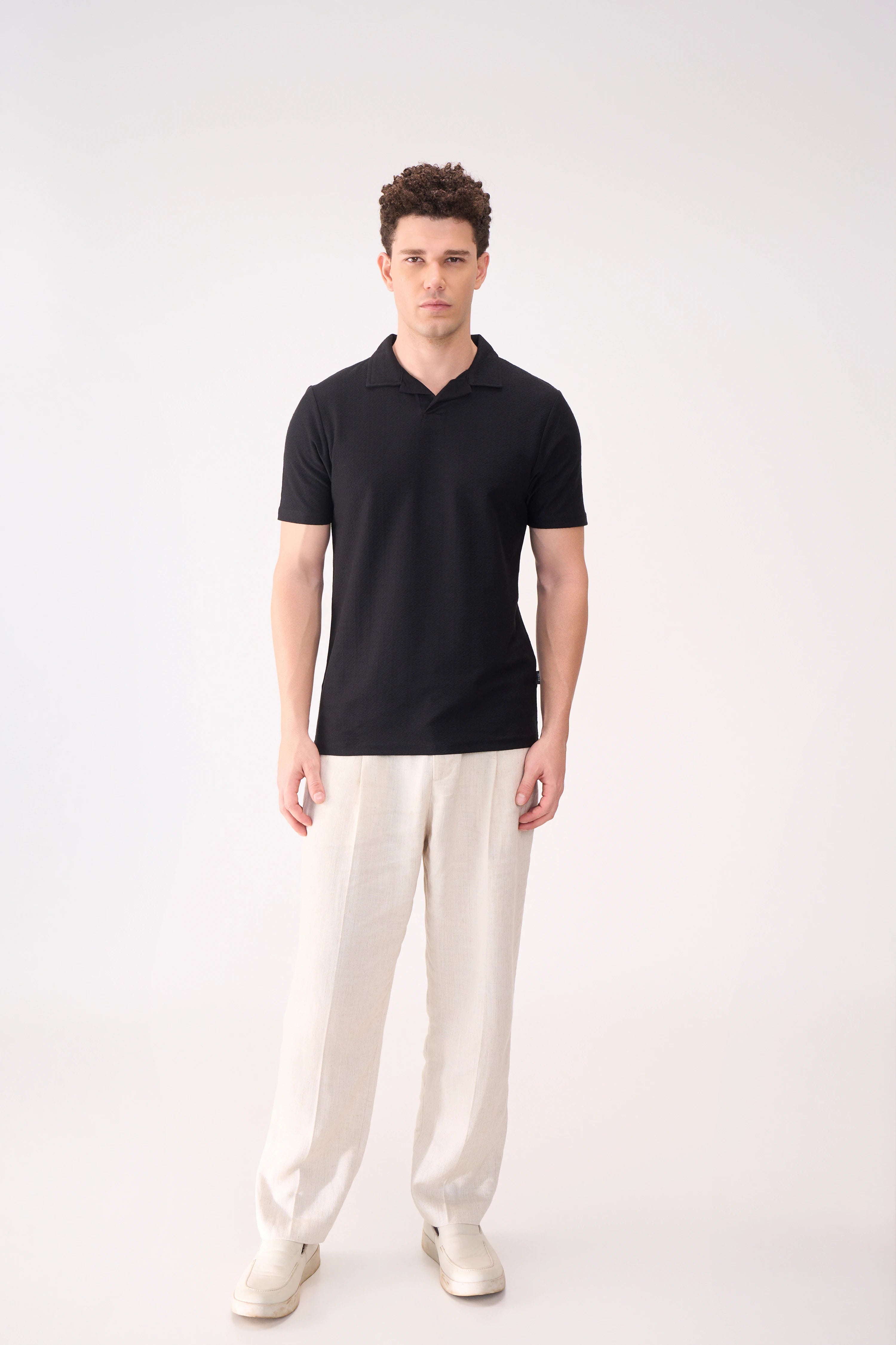 TEXTURED JACQ RESORT COLLAR BLACK