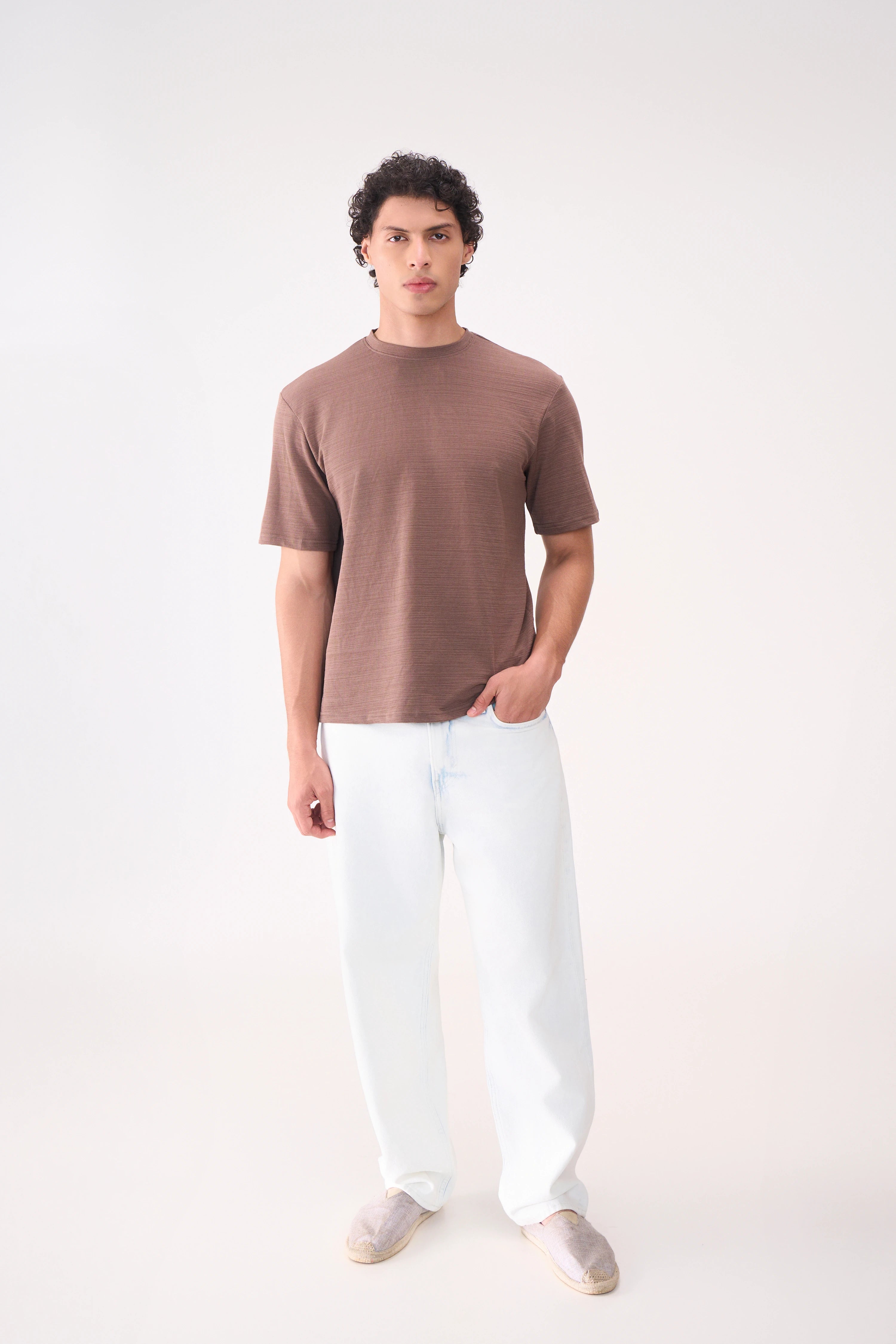 TEXTURED JACQUARD TSHIRT