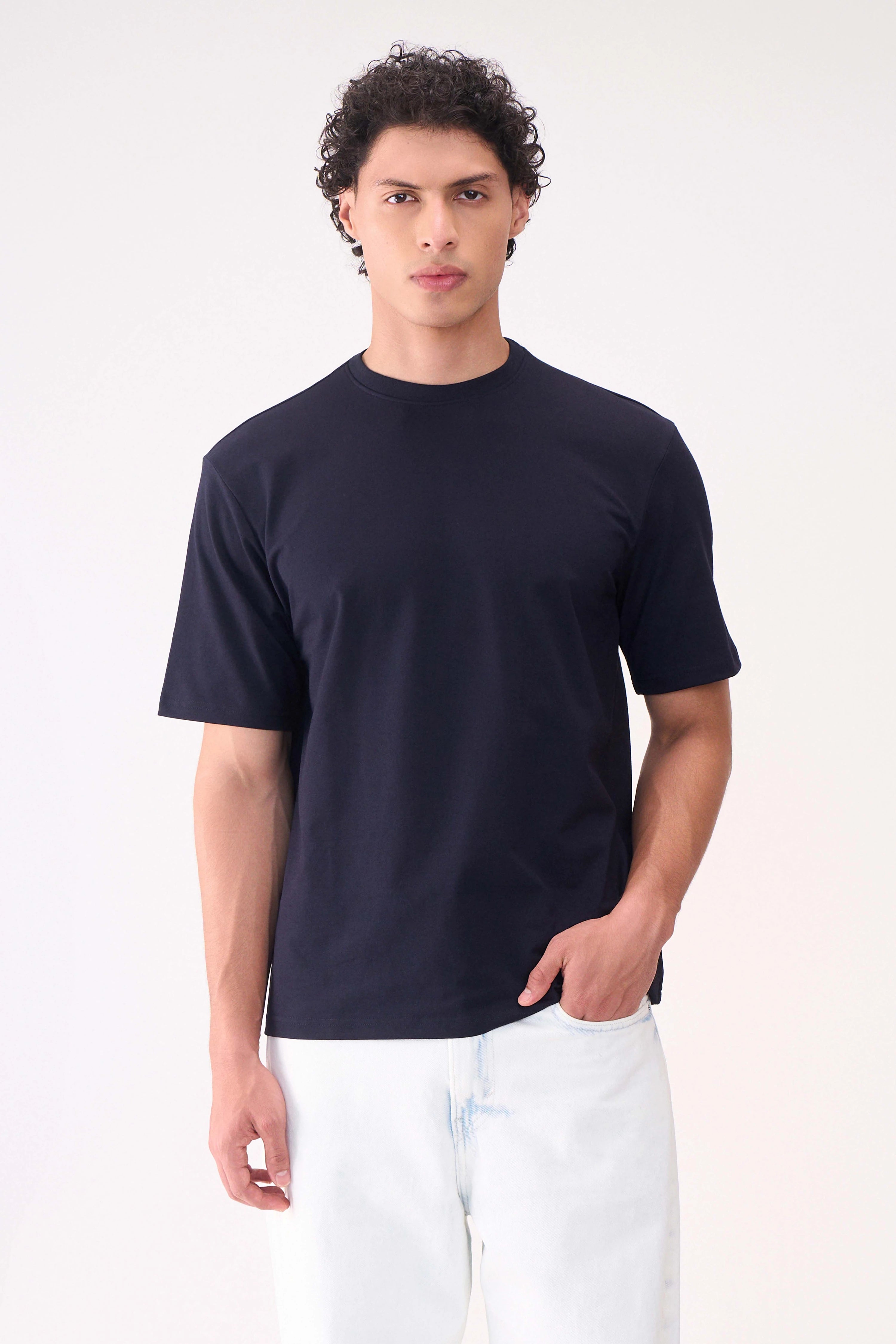 BASIC NAVY RELAXED FIT TSHIRT