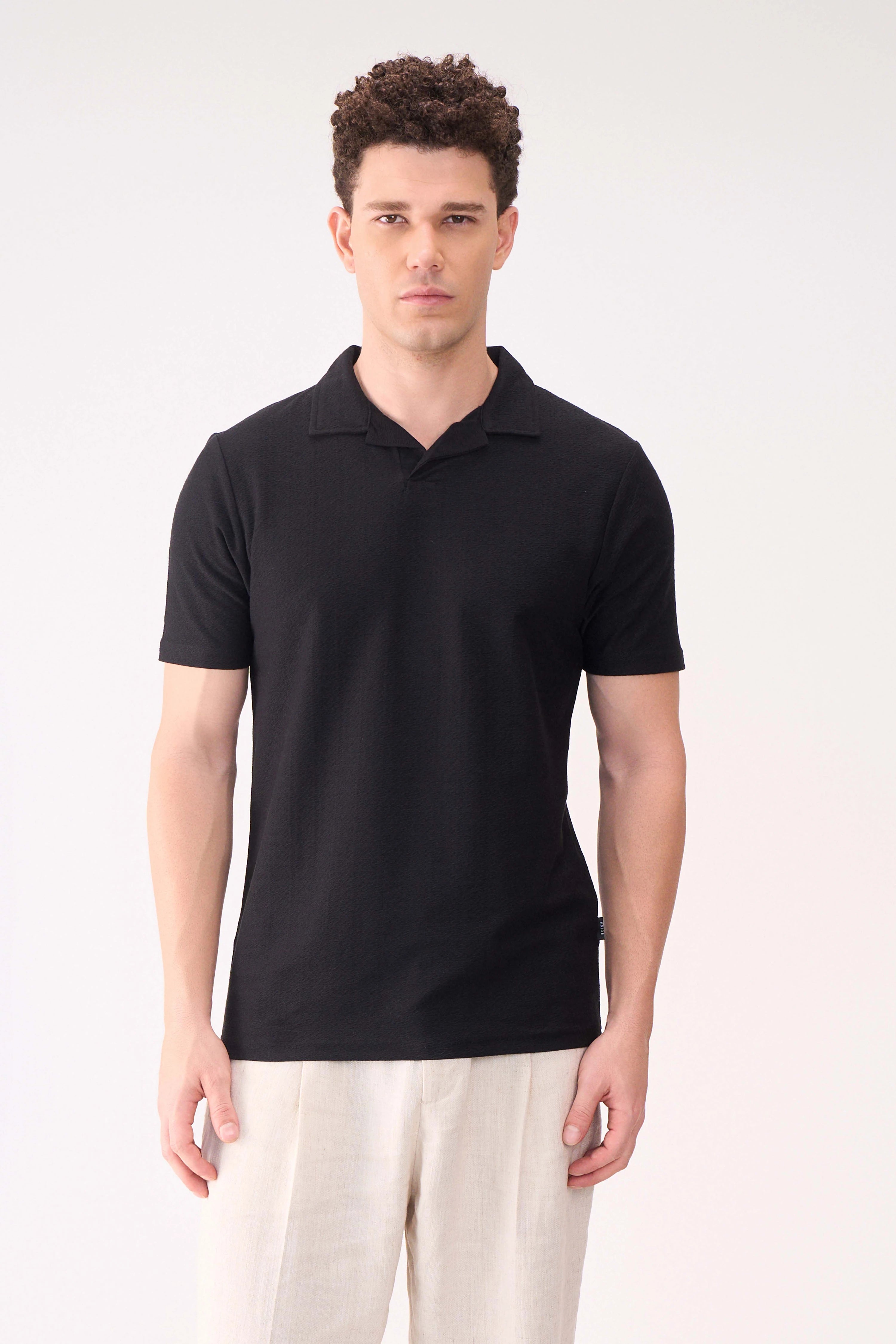 TEXTURED JACQ RESORT COLLAR BLACK