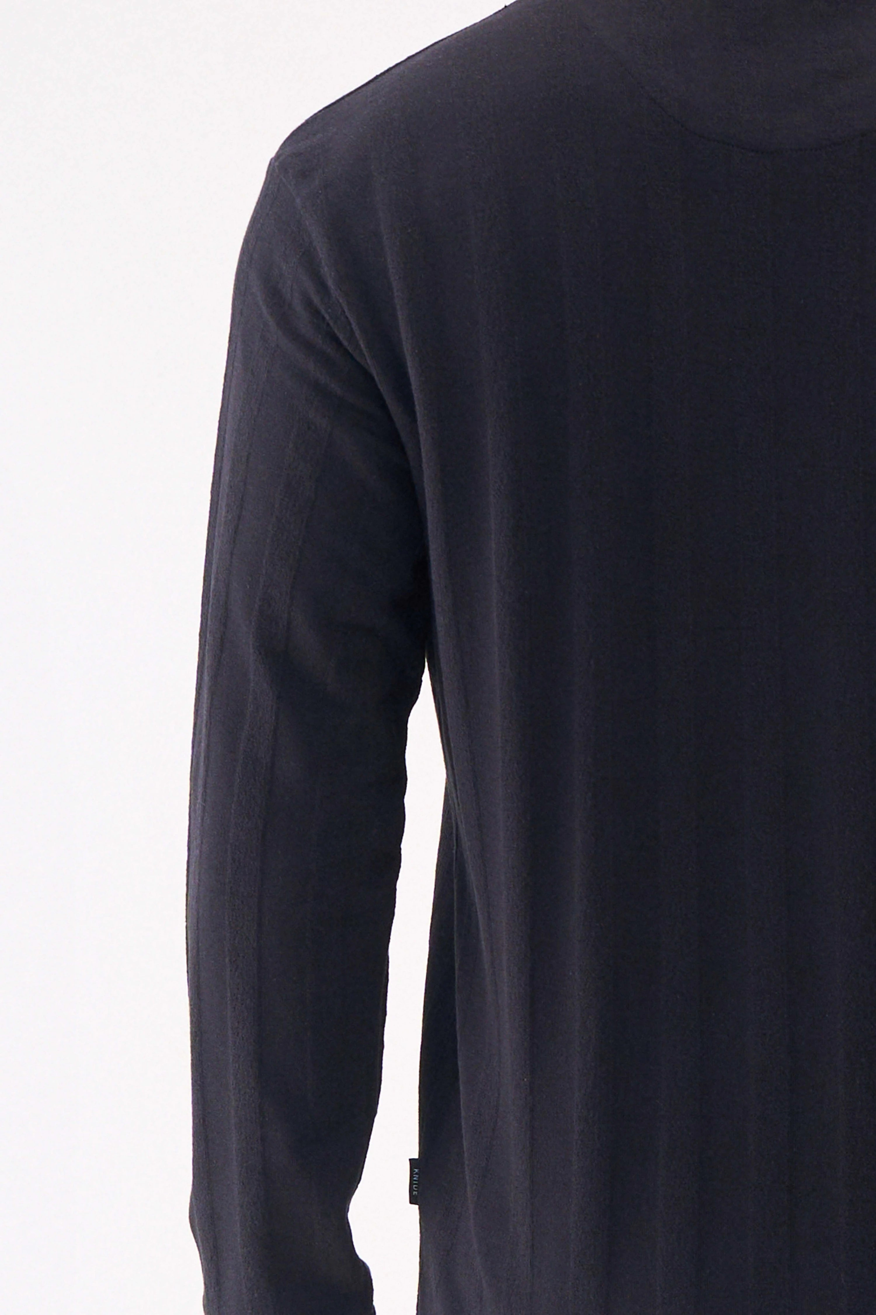 KNITTED LONG SLEEVES BLACK
