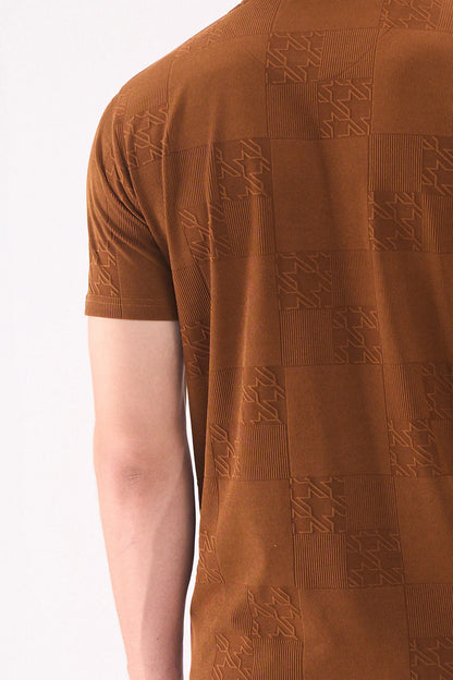 REGULAR FIT TEXTURED BROWN