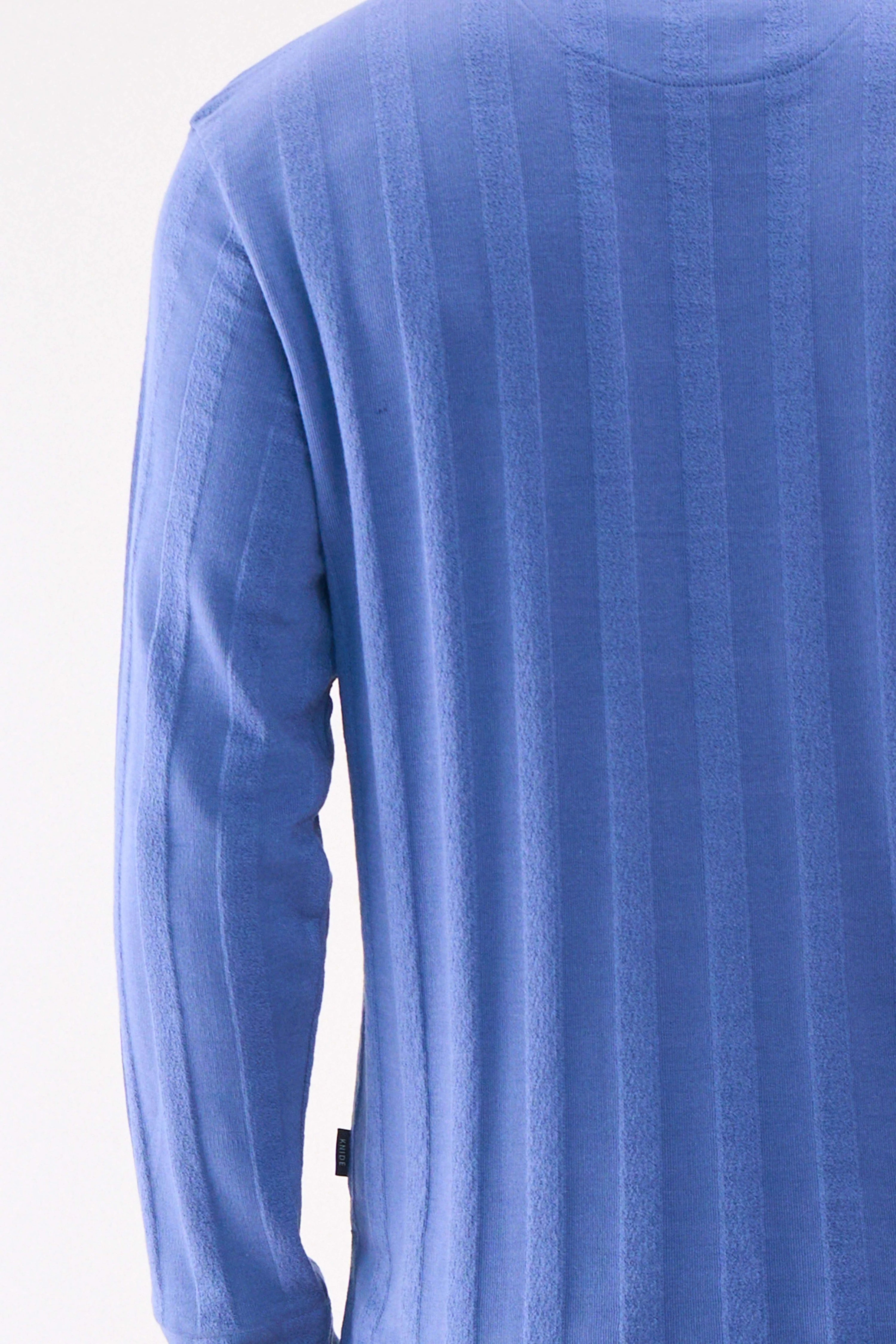 KNITTED LONG SLEEVES BLUE