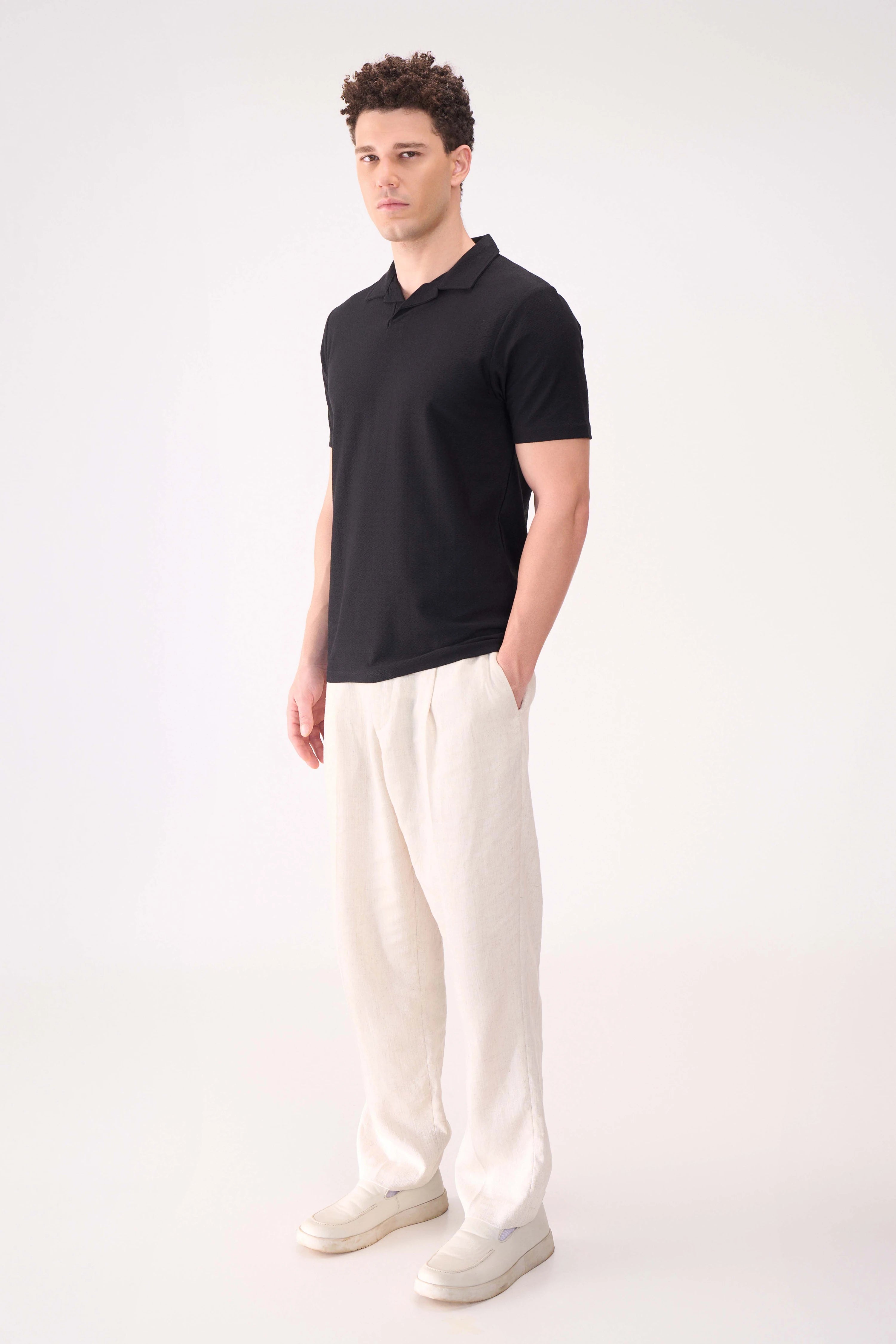 TEXTURED JACQ RESORT COLLAR BLACK