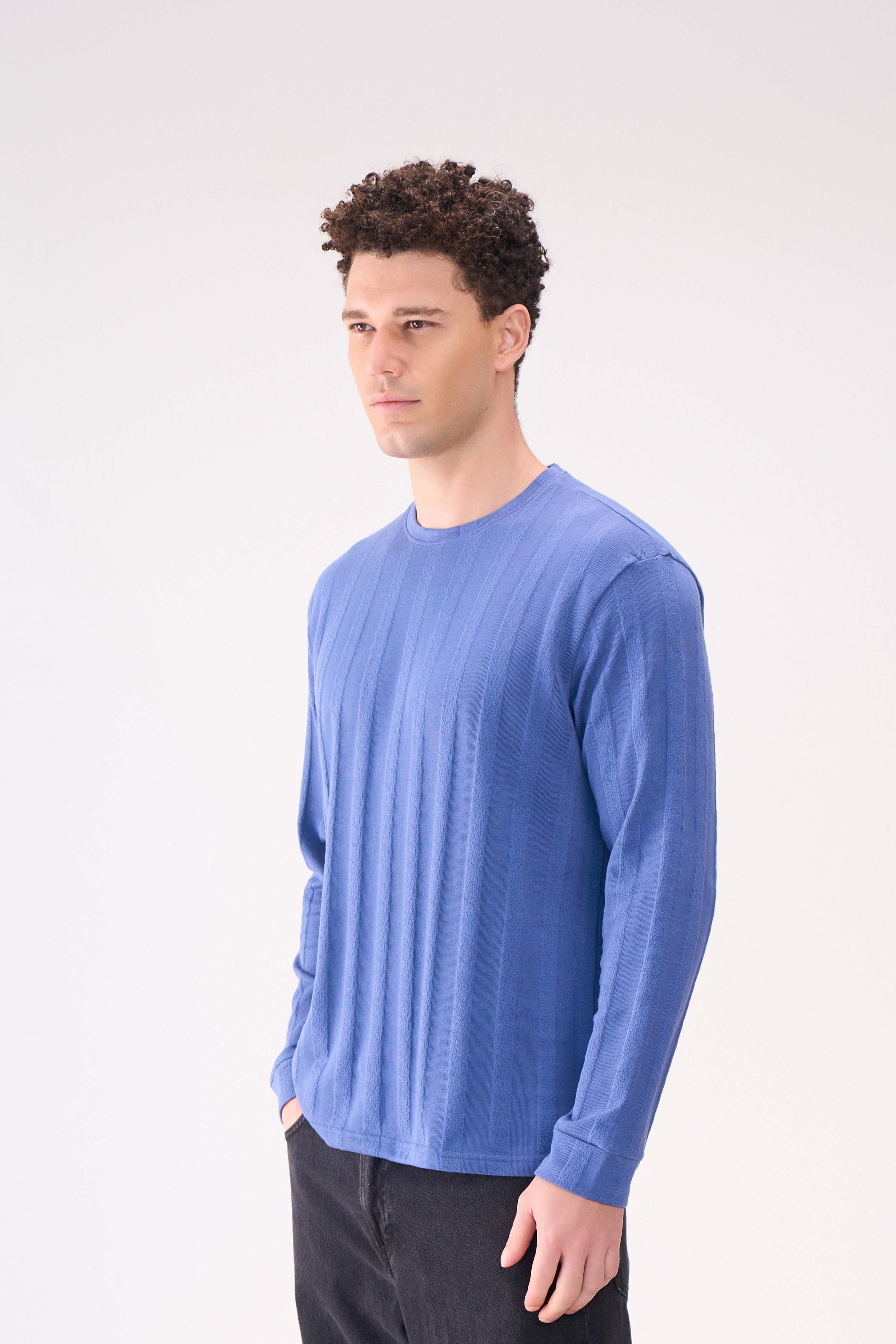 KNITTED LONG SLEEVES BLUE