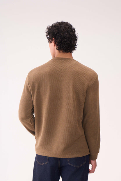 KNITTED LONG SLEEVES BROWN