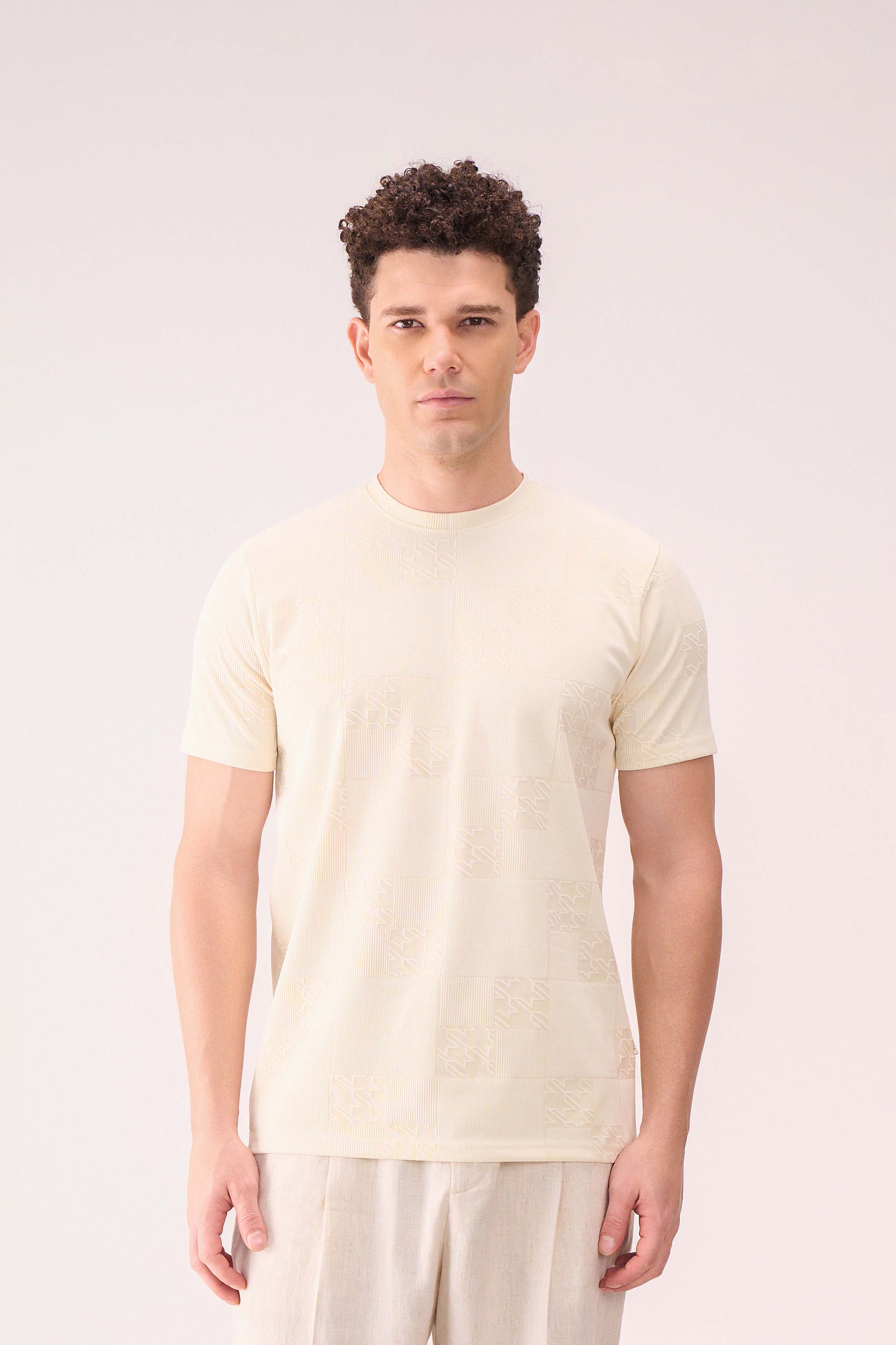REGULAR FIT TEXTURED OFFWHITE