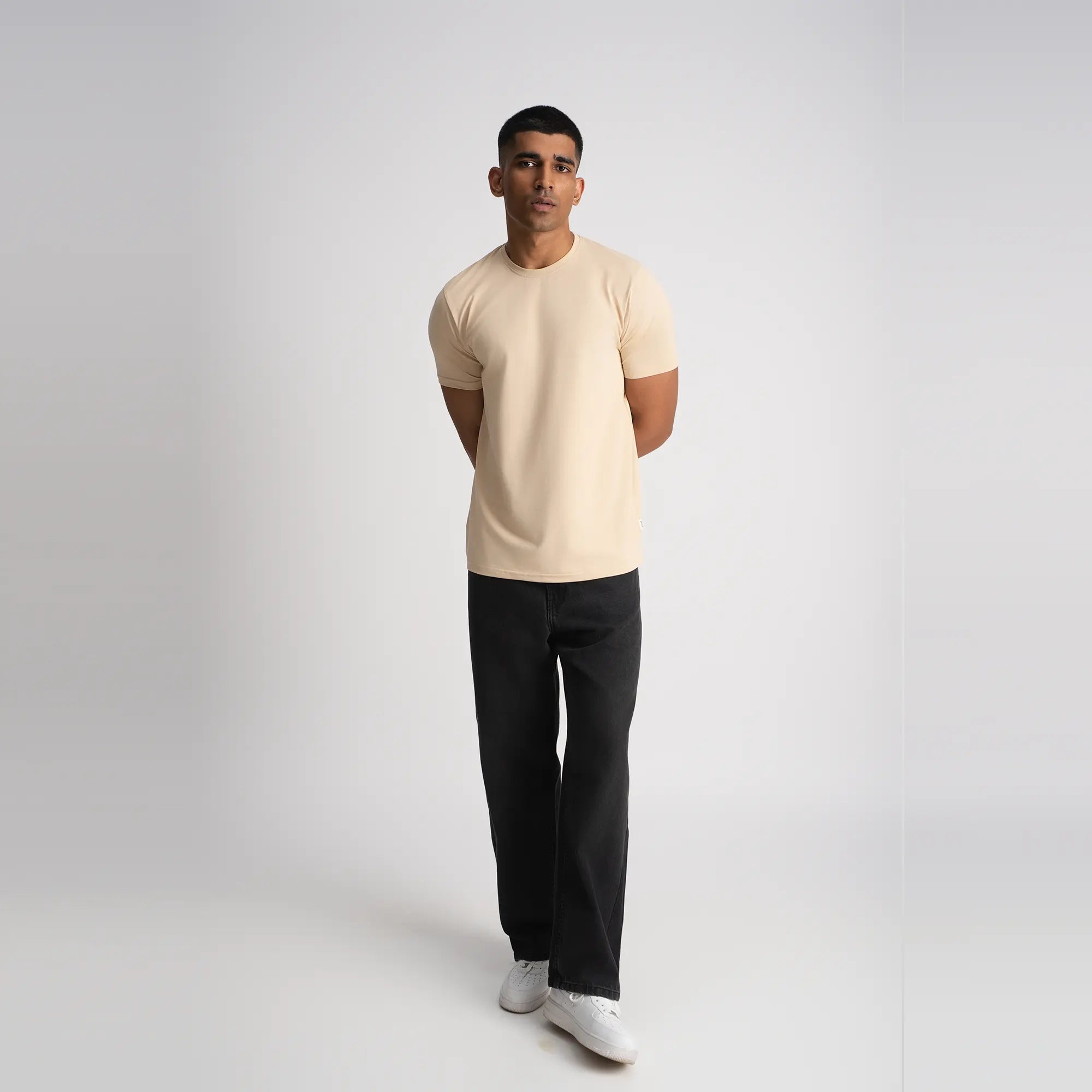 Relaxed Fine Line T-Shirt - Beige