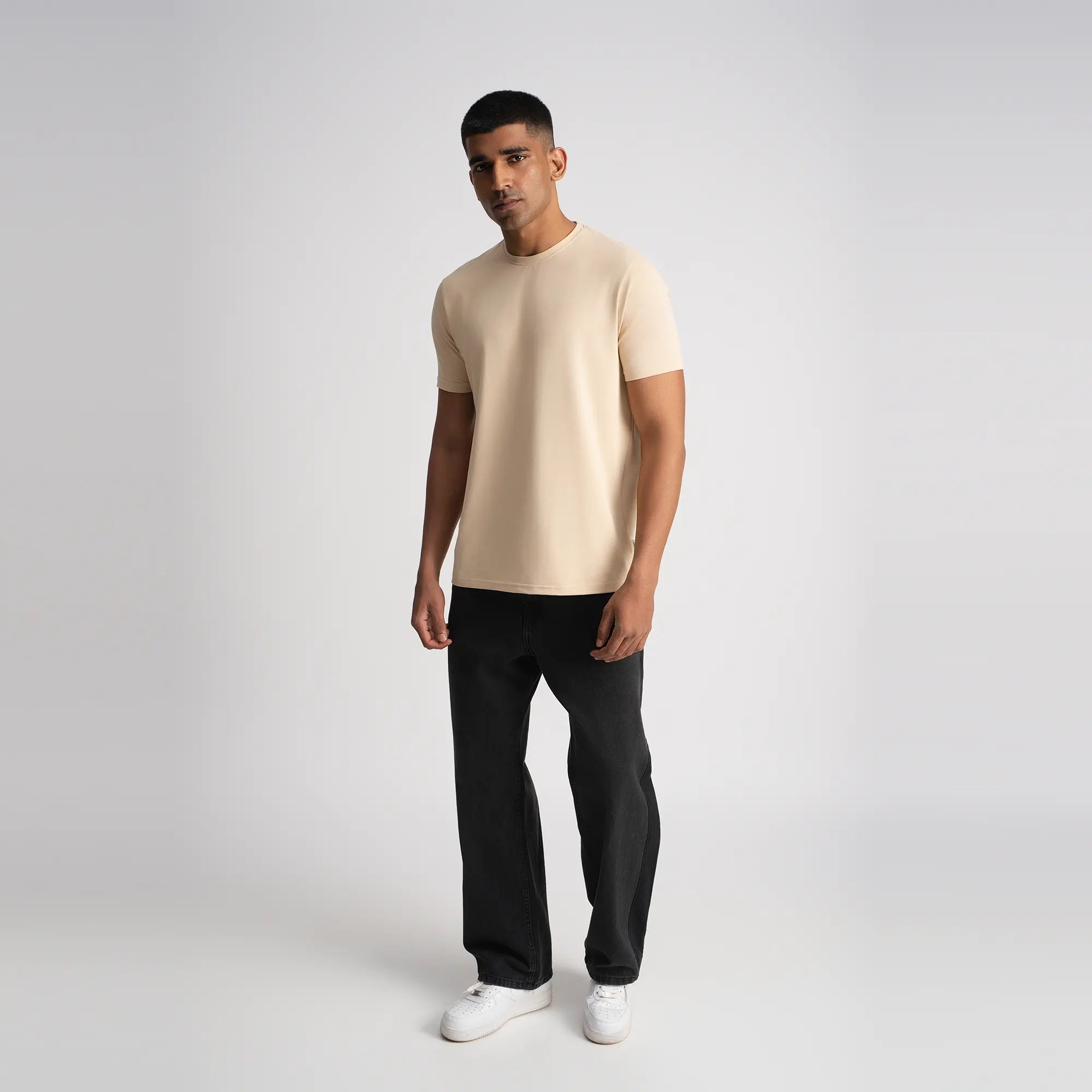 Relaxed Fine Line T-Shirt - Beige