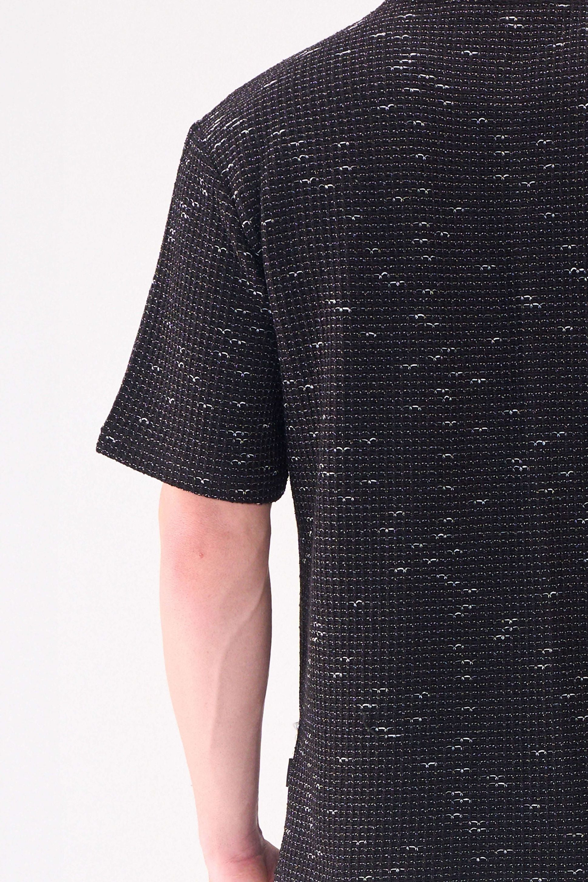 TEXTURED RELAXED FIT BLACK TSHIRT