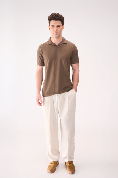 VERTICAL TEXTURES BROWN RESORT COLLAR