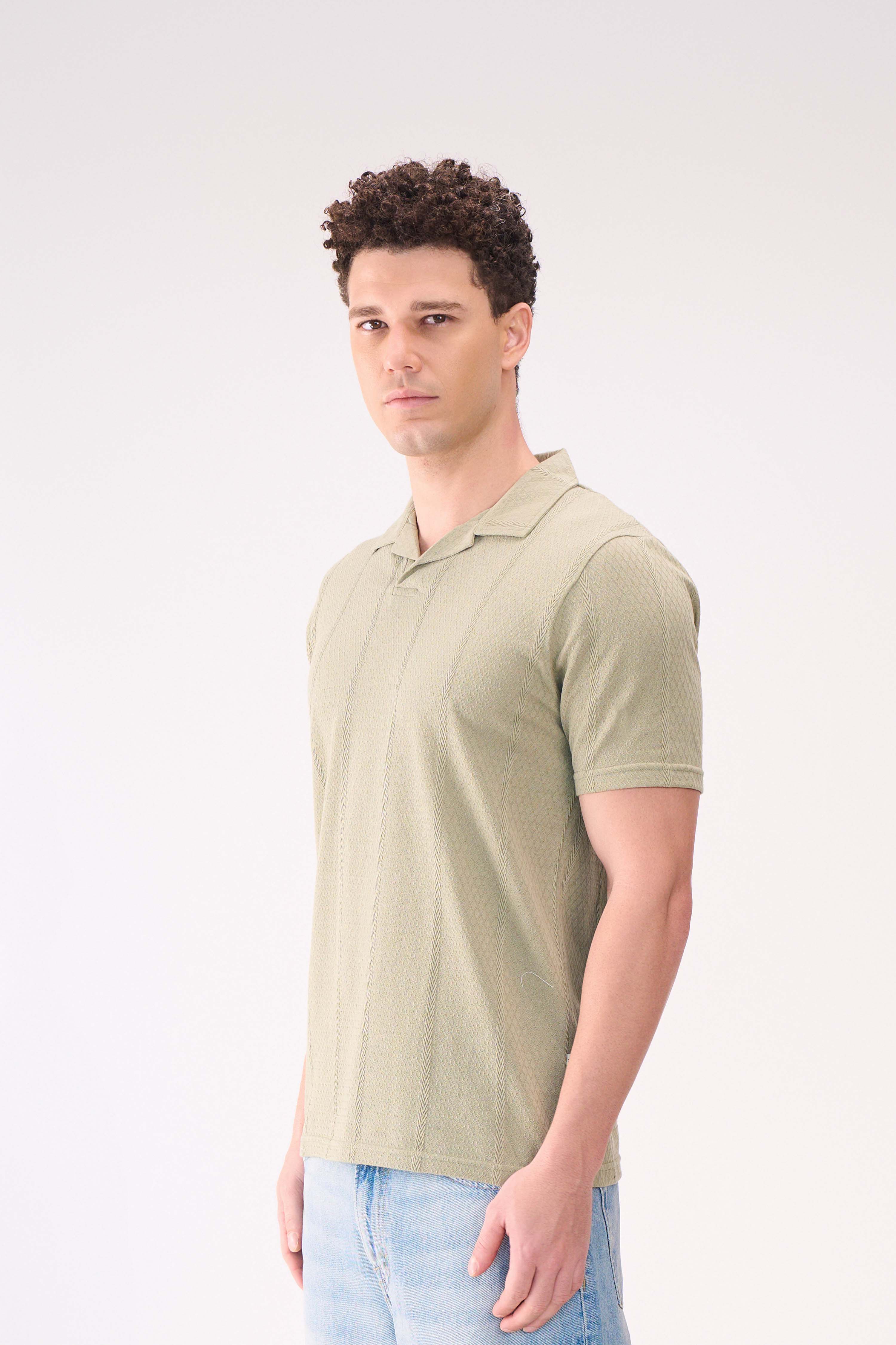 VERTICAL TEXTURES PISTA RESORT COLLAR